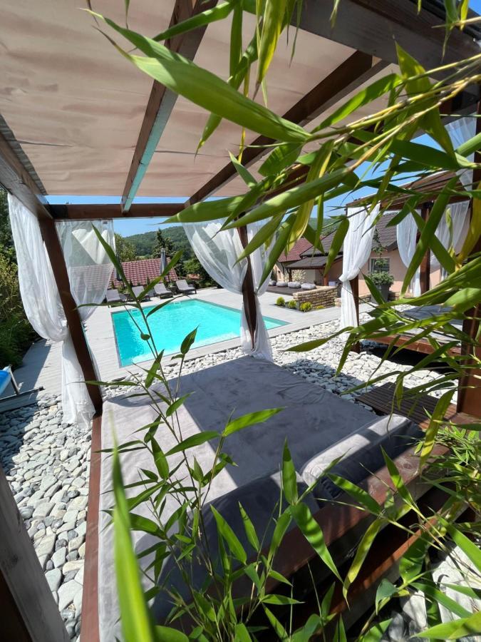 Ferienwohnung GardenLux Vrdnik Exterior foto