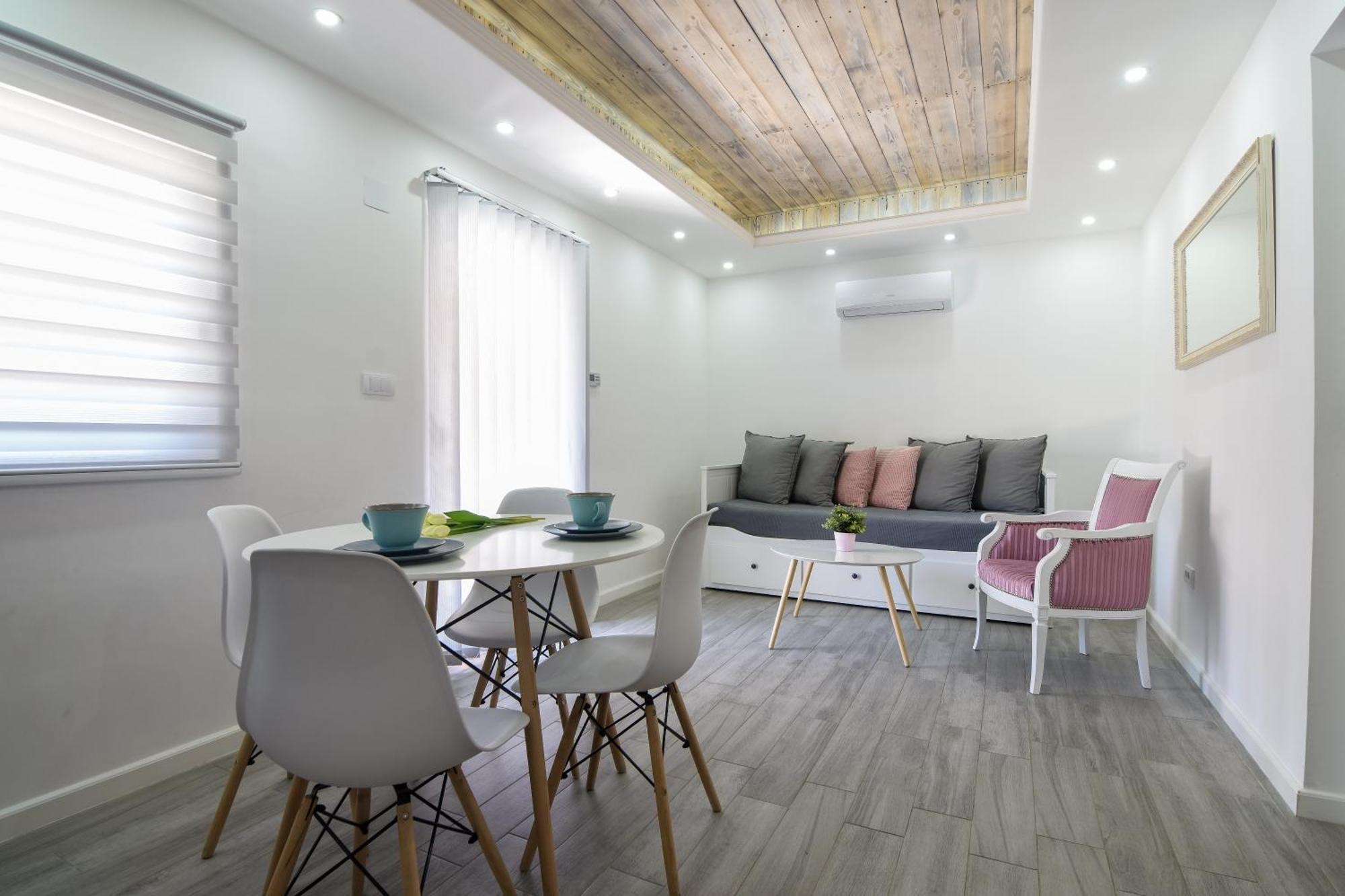 Ferienwohnung GardenLux Vrdnik Exterior foto
