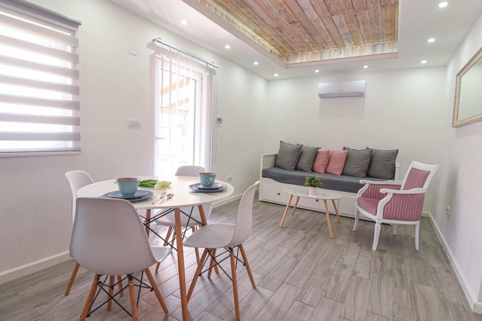 Ferienwohnung GardenLux Vrdnik Exterior foto